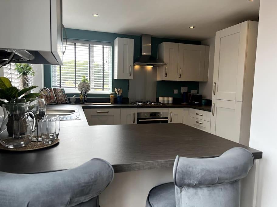 Waterside House Villa Leicester Exterior photo