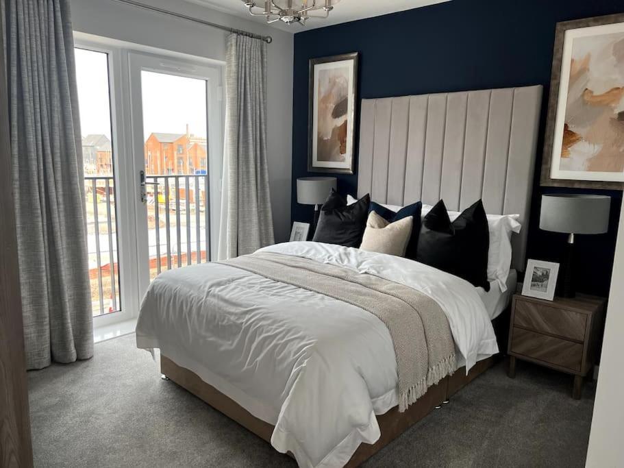 Waterside House Villa Leicester Exterior photo